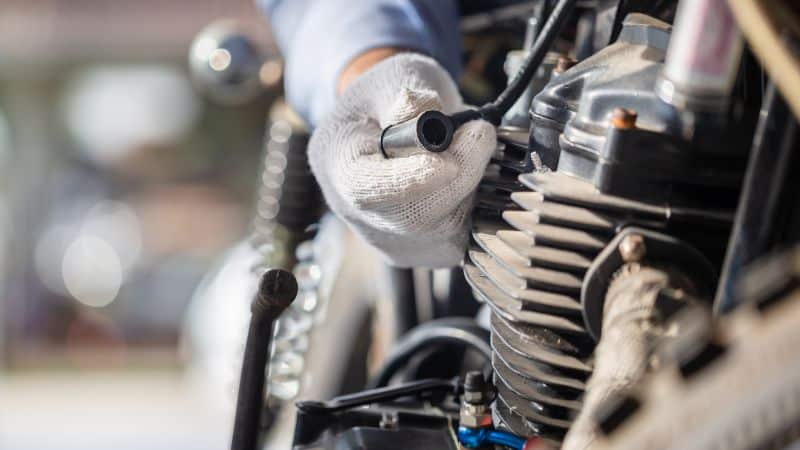 13 Reasons Your Motorcycle Is Not Starting (Solution)