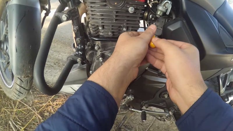Motorcycle carburetor tuning