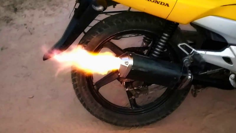 Motorcycle exhaust backfiring