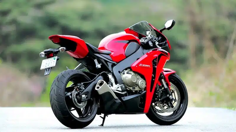 Honda CBR 1100 RR Fireblade