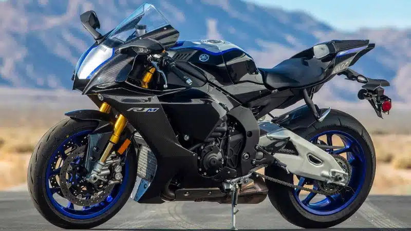 Yamaha YZF-R1M